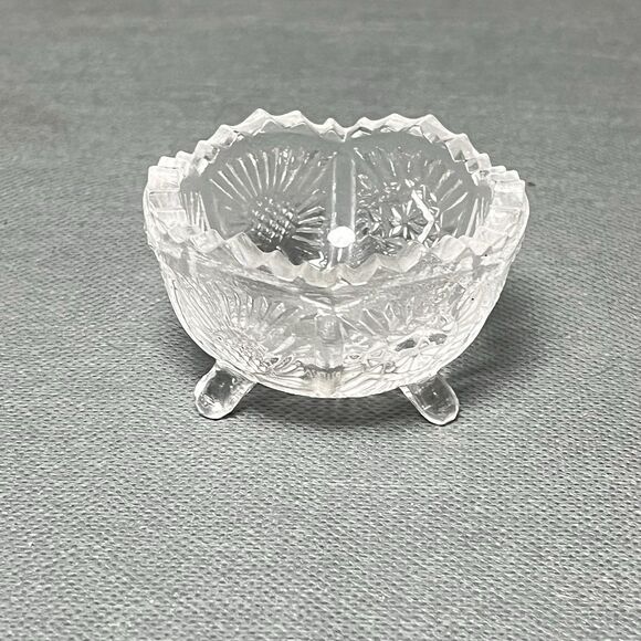 Vintage Footed Salt Dip LG Wright Glass Paneled Thistle/Delta w/ Bee Mark-UV - Picture 3 of 10